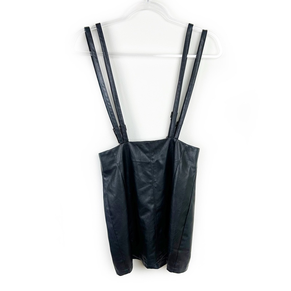 NWT SHEIN X Ji Yeon Lee Double straps slit hem PU leather pinafore skirt size: M - Picture 2 of 11